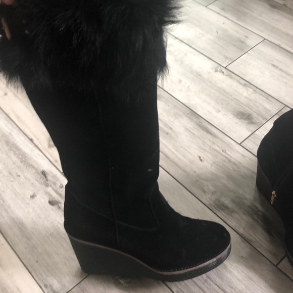 UGGs size9 - Picture 3 of 6